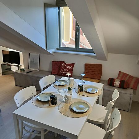 Apartamento Mansarda Luxury: Lagrange Centro Turín Exterior foto